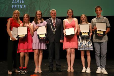 ZLATE PETICE 99zz14 FOTO LJUBO VUKELIČ